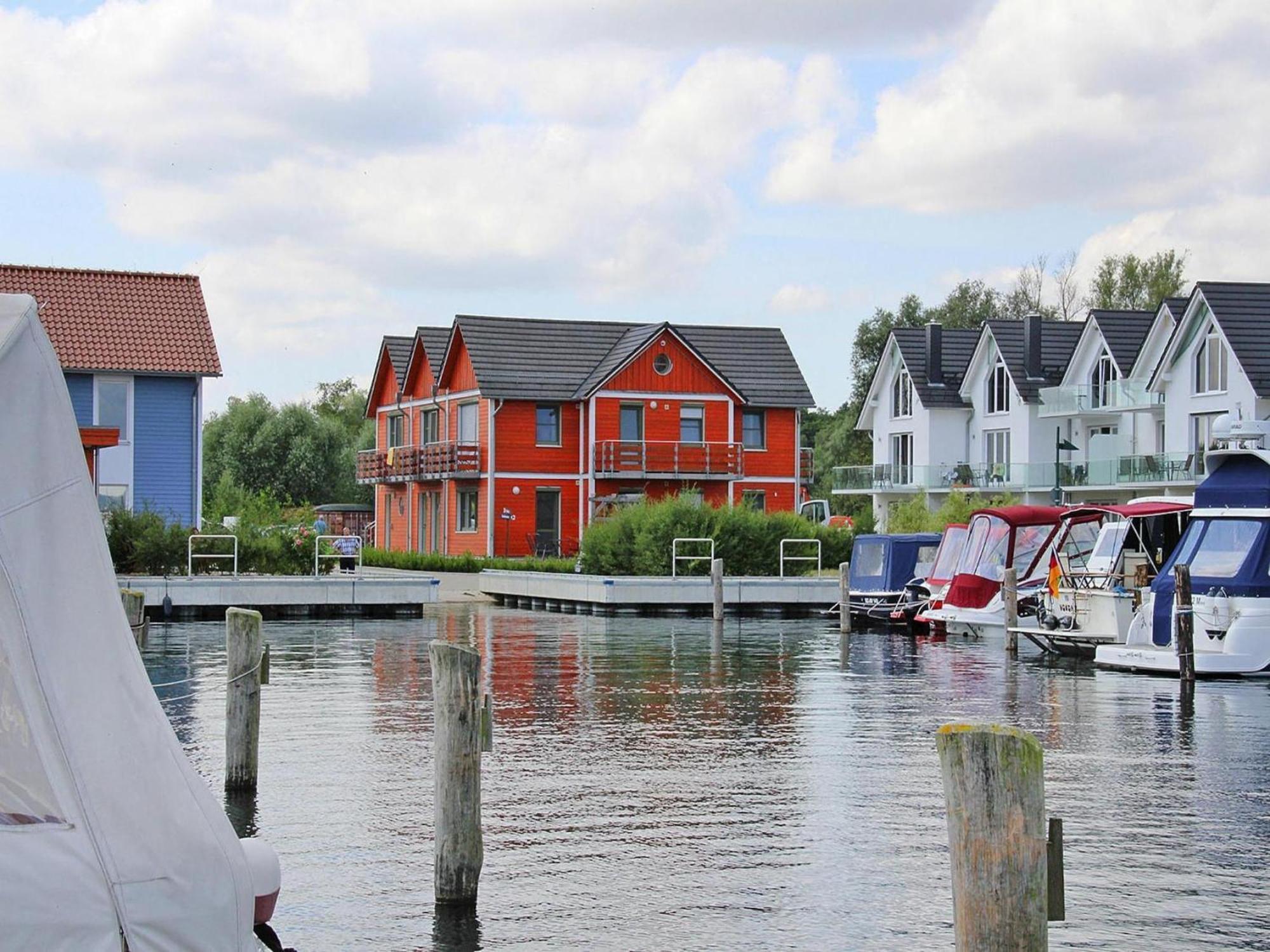 Ferienwohnung Im Appartementhaus Leuchtturm, Plau Am See Exteriör bild